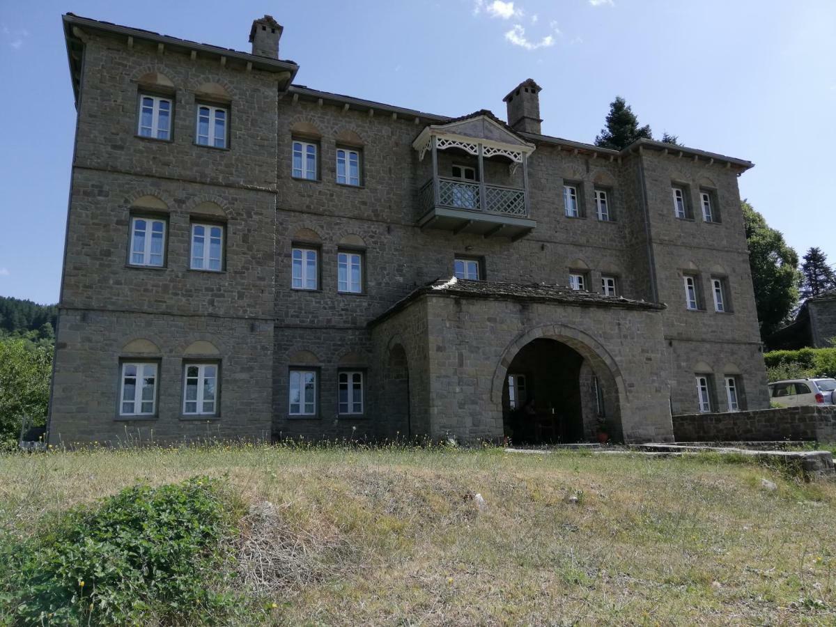 Hotel Petrotechno Цепелово Екстериор снимка